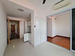 Casa Cambio (D19), Condominium #575728291